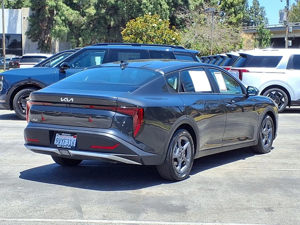 Certified Used 2025 Gray Kia LXS image 5