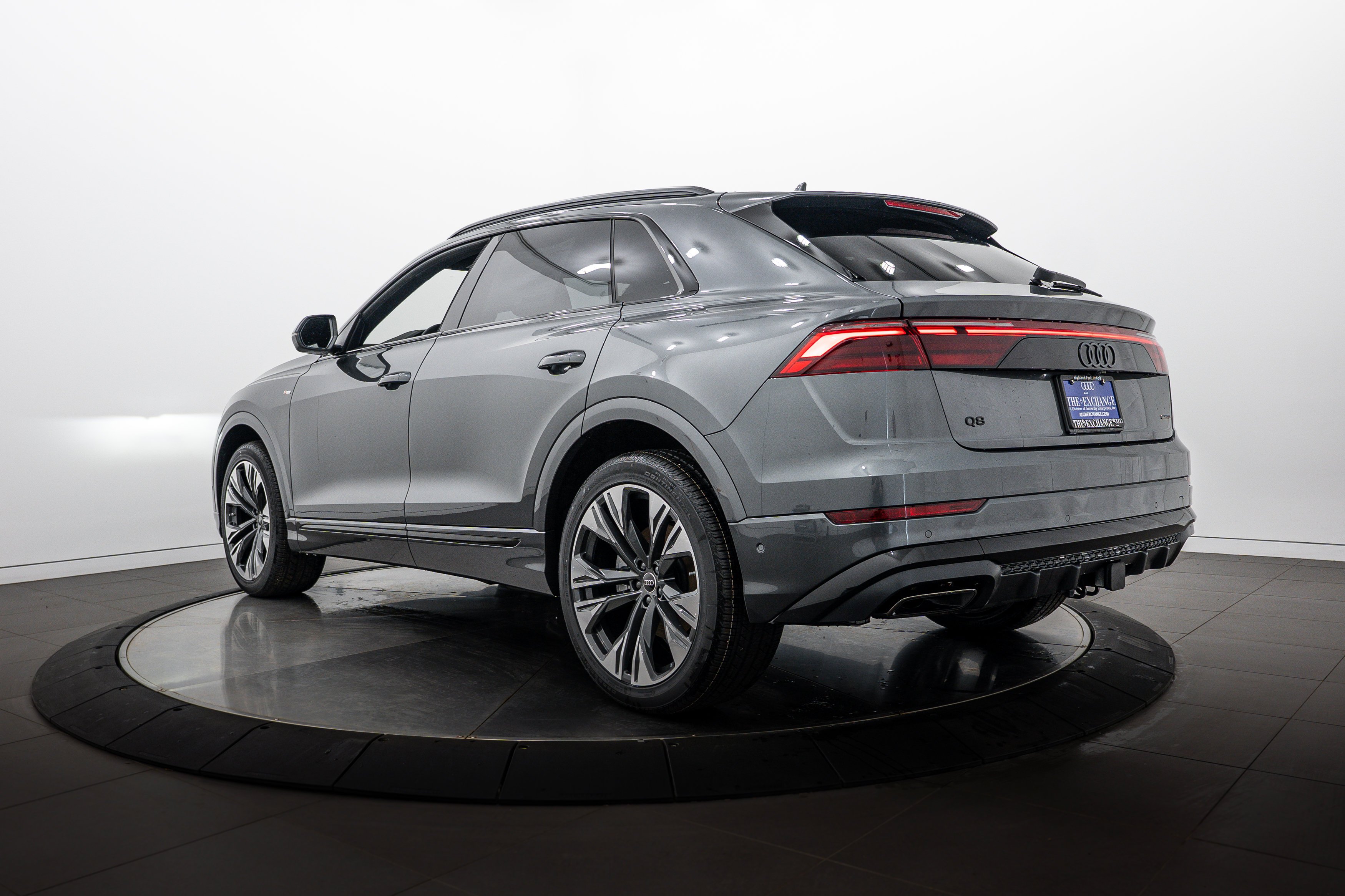 New 2026 Daytona Gray Audi Premium Plus image 5