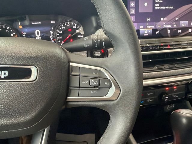 Used 2024 Black Jeep Latitude image 22