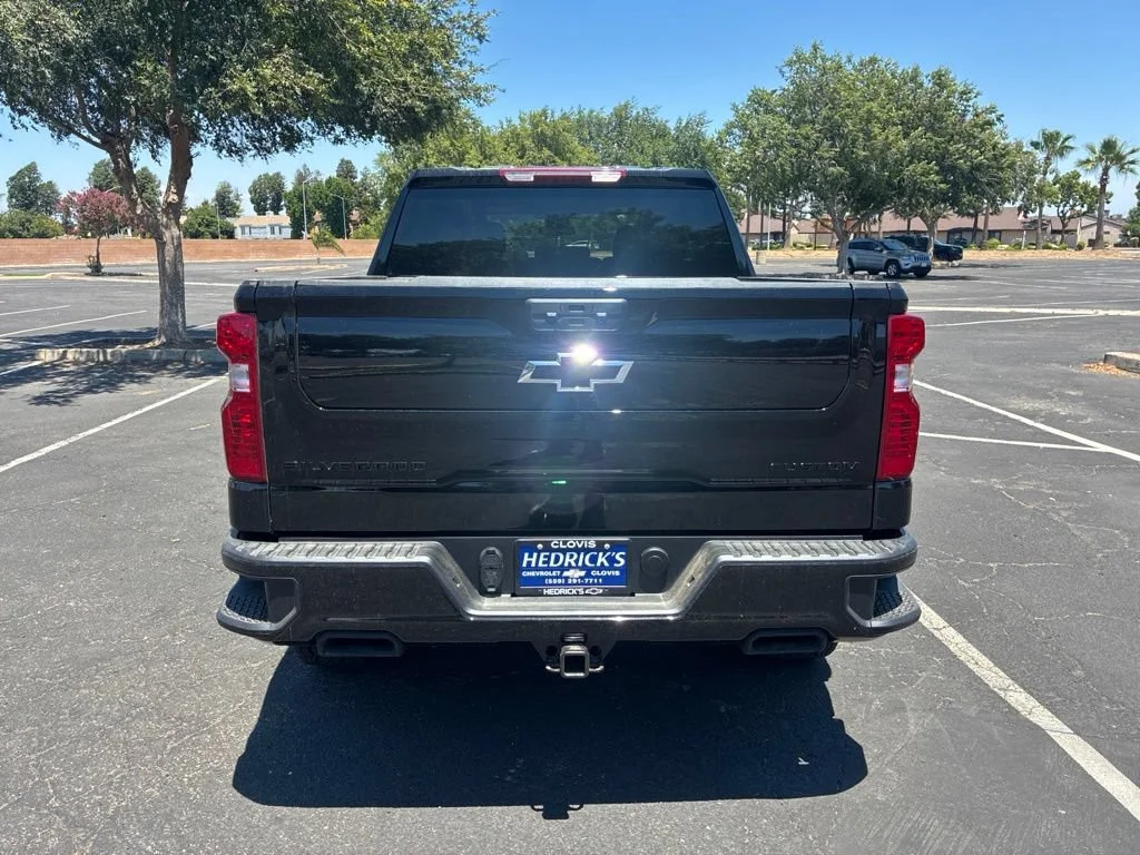 2026 Chevrolet Silverado 1500 Custom Trail Boss - Photo 4