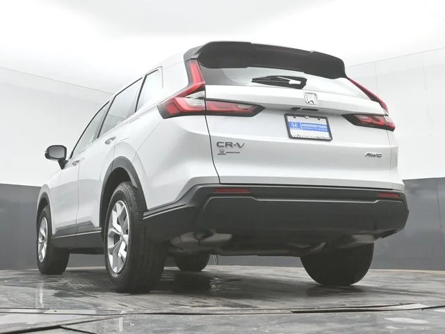Used 2023 White Honda LX image 43