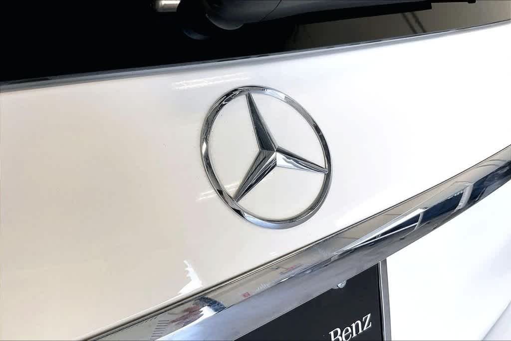 Certified Used 2026 Polar White Mercedes-Benz GLS 450 image 32