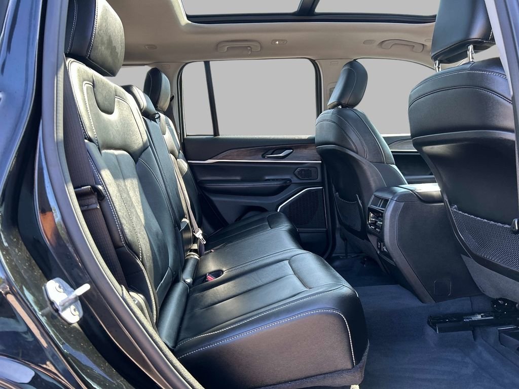 Used 2022 Black Jeep 4xe image 19