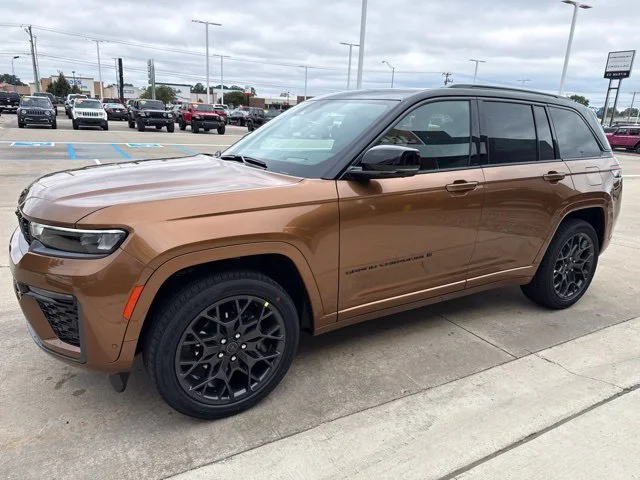 New 2027 Brown Jeep Summit image 9