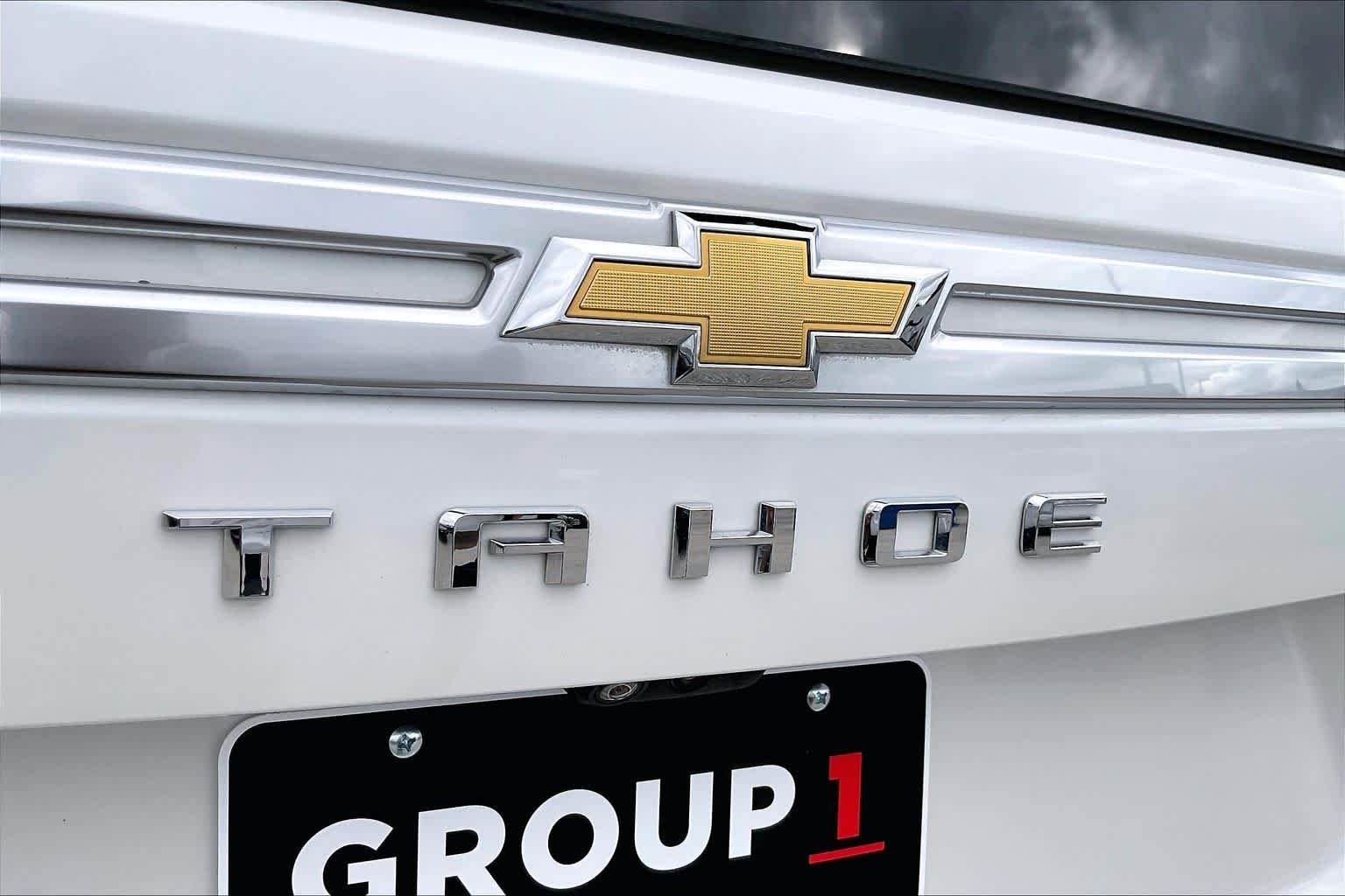 Used 2021 Iridescent Pearl Tricoat Chevrolet High Country image 30