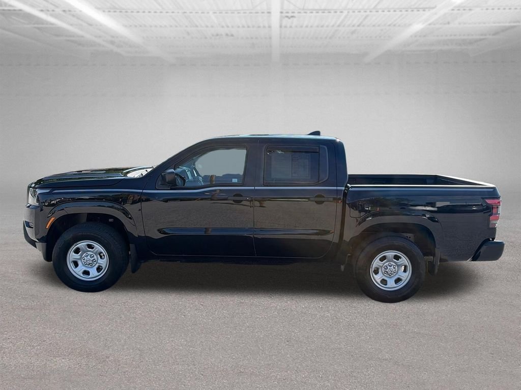 Used 2022 Super Black Nissan S image 3