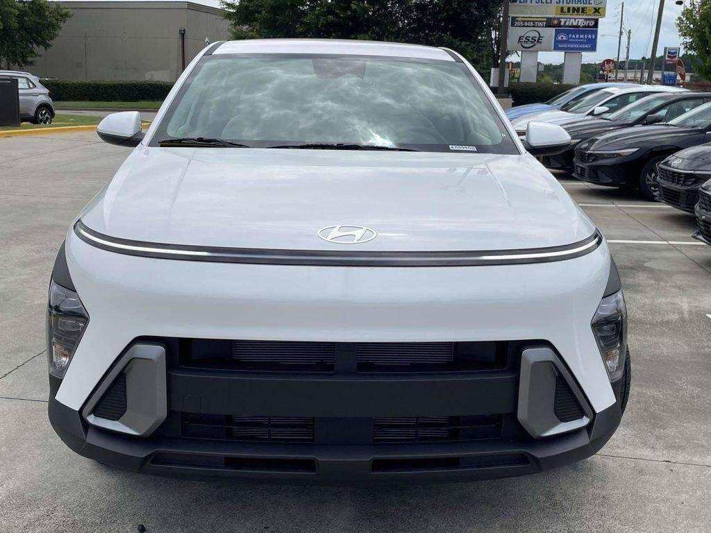New 2026 White Hyundai SE FWD image 60