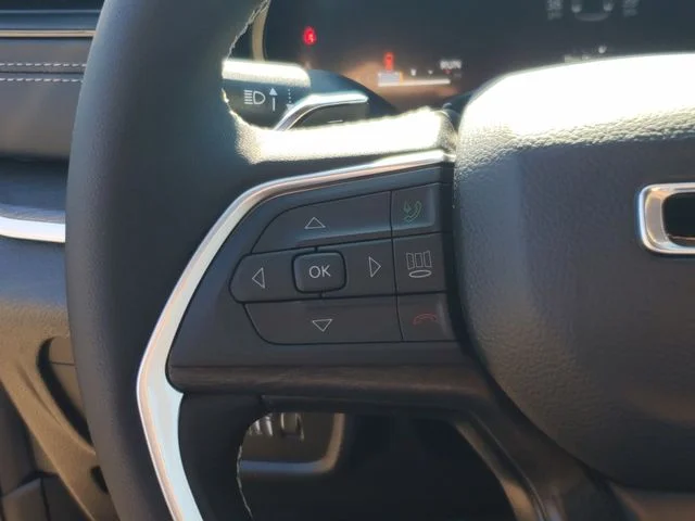 New 2026 Velvet Red Pearl-Coat Exterior Paint Jeep Altitude image 22