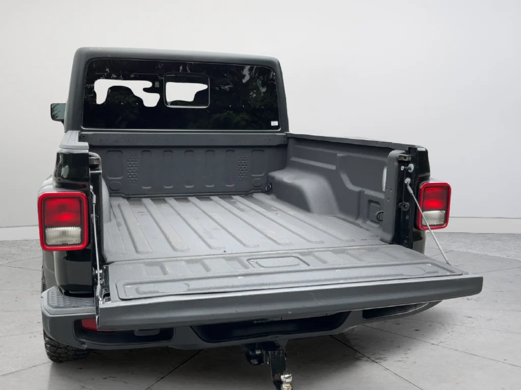 Used 2023 Black Jeep Willys image 16