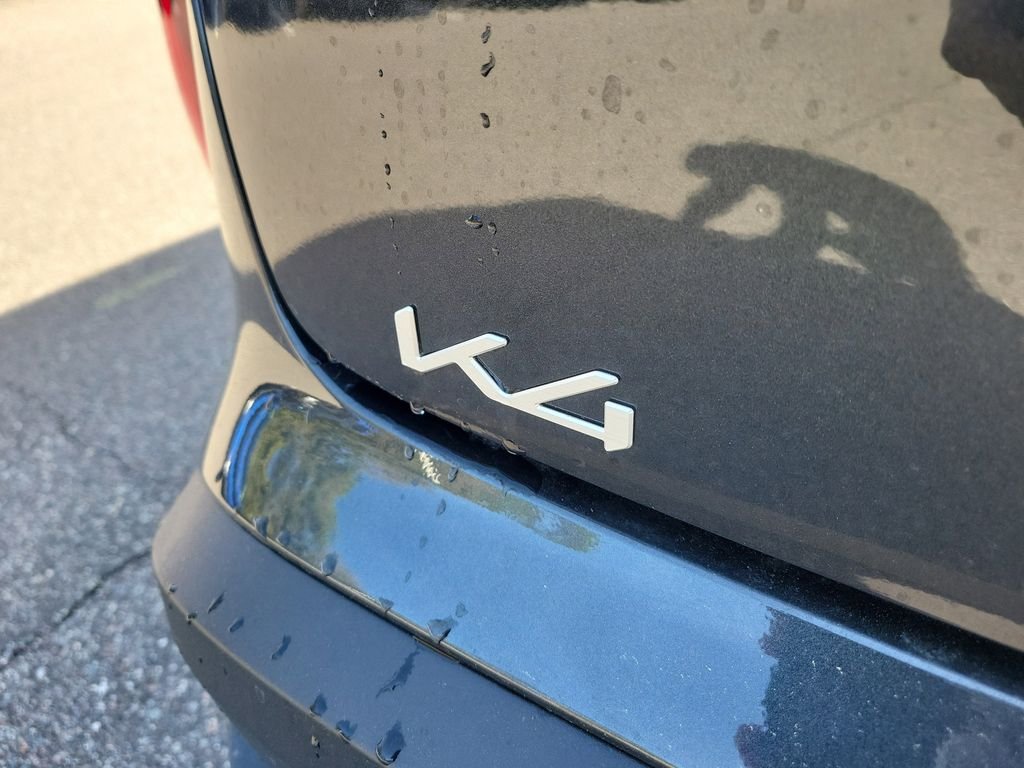 New 2026 Gray Kia EX image 4