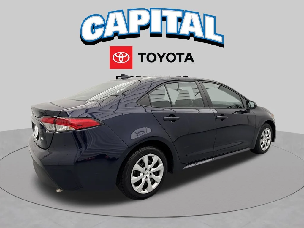 Used 2024  Toyota LE image 16