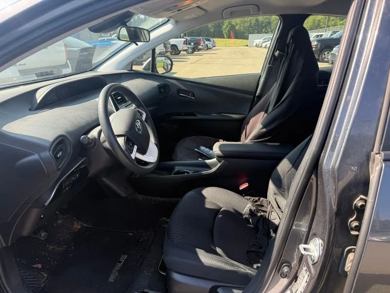 Used 2017 Gray Toyota Two image 3