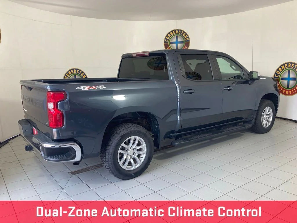 Used 2021 Gray Chevrolet LT image 19