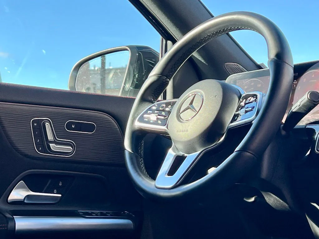 Used 2023  Mercedes-Benz GLA 250 image 12