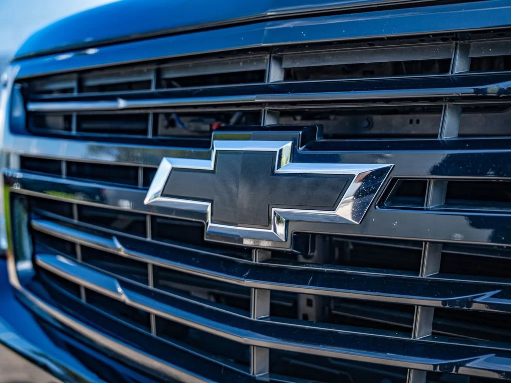 Used 2020 Black Chevrolet Premier image 12