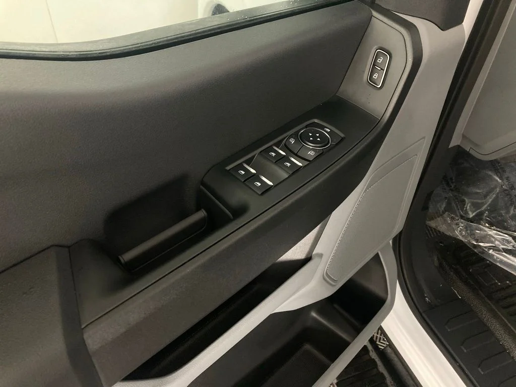 2026 Ford F-350 Super Duty XL - Photo 13