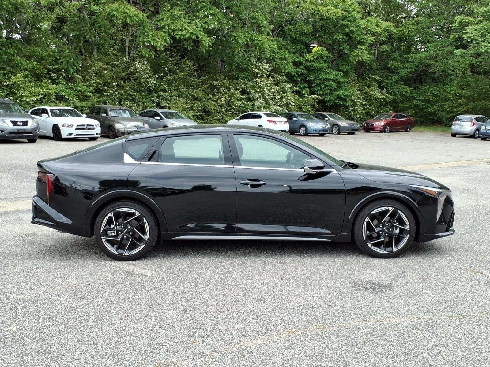 Used 2025 Aurora Black Pearl Kia GT-Line image 6