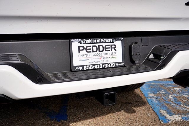 New 2026 Bright White Clear-Coat Exterior Paint RAM Big Horn/Lone Star image 19