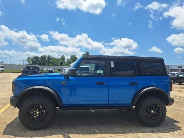 New 2026 Velocity Blue Metallic Ford Badlands® image 2