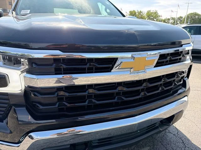 Used 2023 DARK ASH METALLIC Chevrolet LT image 30