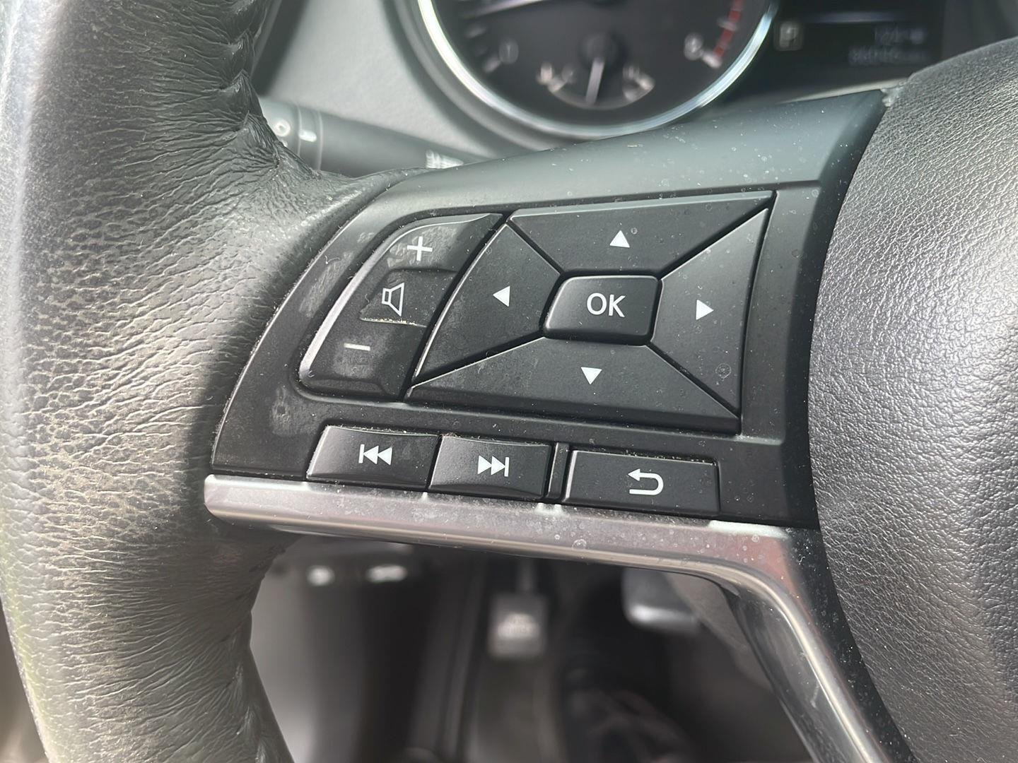 Used 2017 Gun Metallic Nissan SV image 10