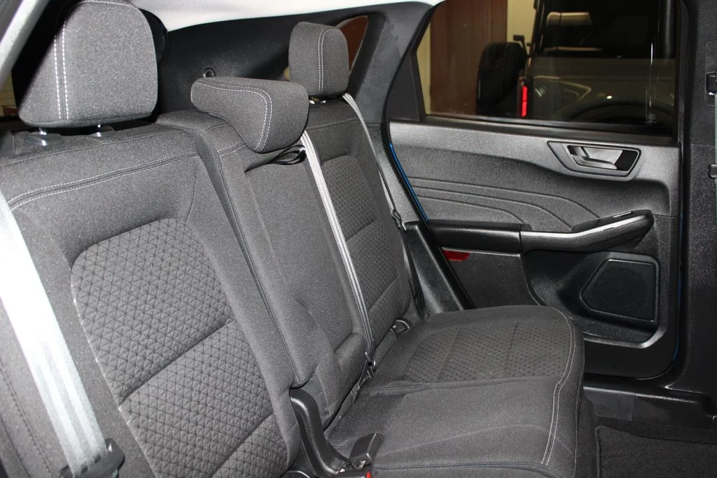 Certified Used 2023 Atlas Blue Metallic Ford Active image 50
