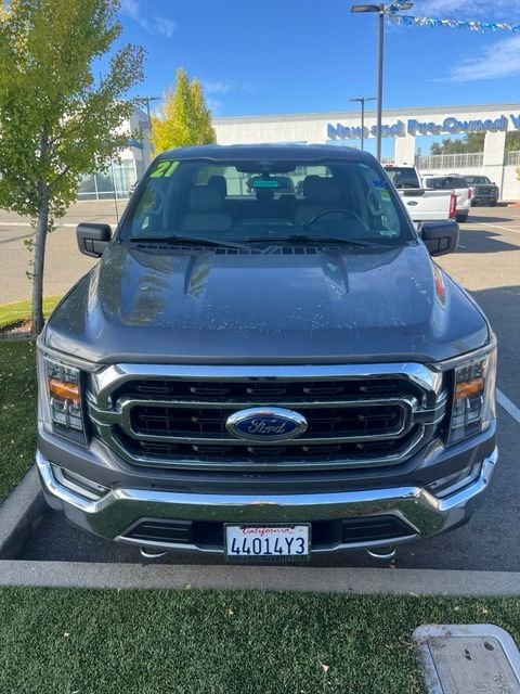 Used 2021 Gray Ford XLT image 3