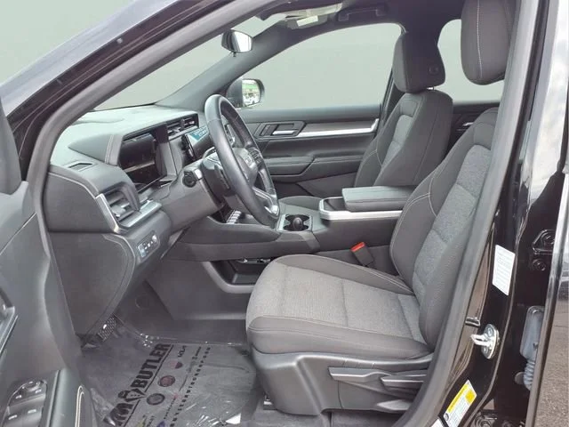 Used 2026 Ebony Twilight Metallic GMC Elevation image 16
