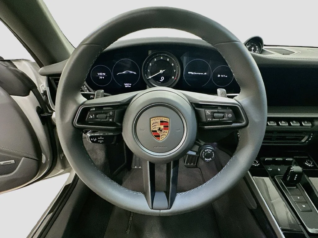 Used 2024  Porsche Carrera S image 12