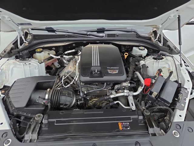 Used 2020 SUMMIT WHITE Cadillac Sport image 37