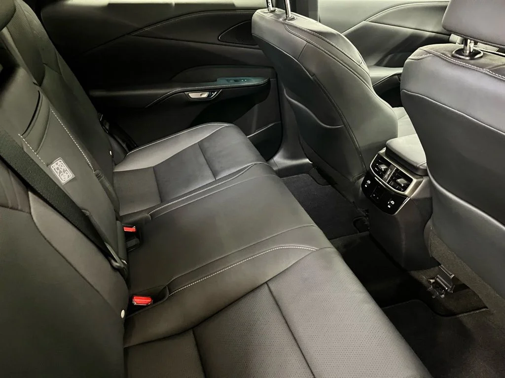 Used 2024 White Lexus 350h Premium Plus image 19