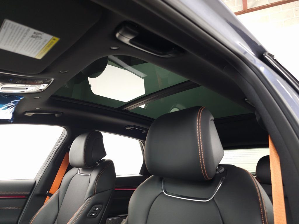 New 2026 Blue Genesis 2.5T SPORT PRESTIGE image 13