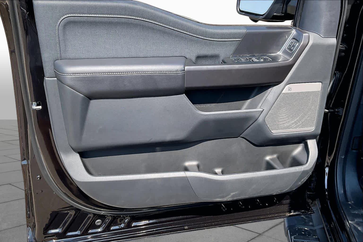 New 2026 Agate Black Metallic Ford Lariat® image 10