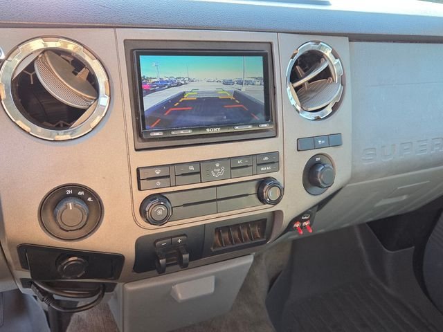 Used 2012 White Ford XLT image 19