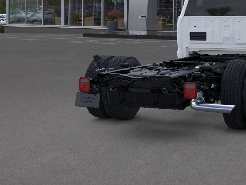 2026 Ford F-350 Super Duty Chassis Cab XL - Photo 21