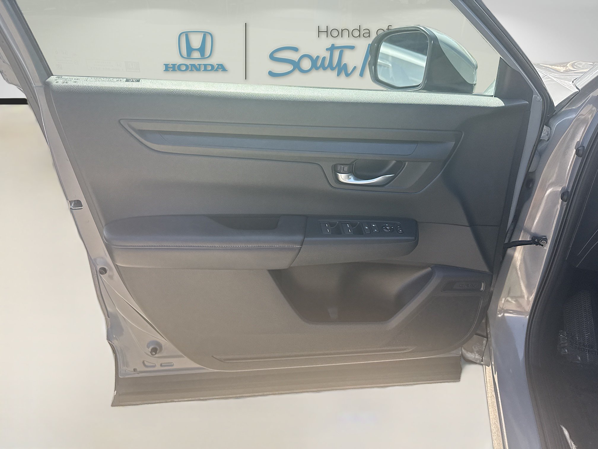 2025 Honda CR-V LX - Photo 19