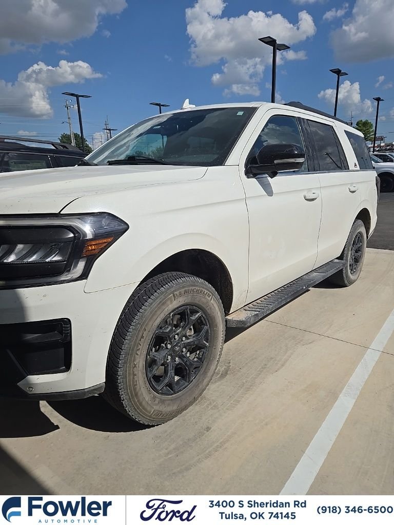 Used 2022 White Ford Timberline image 1