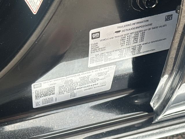 Used 2023 Black GMC Denali image 40