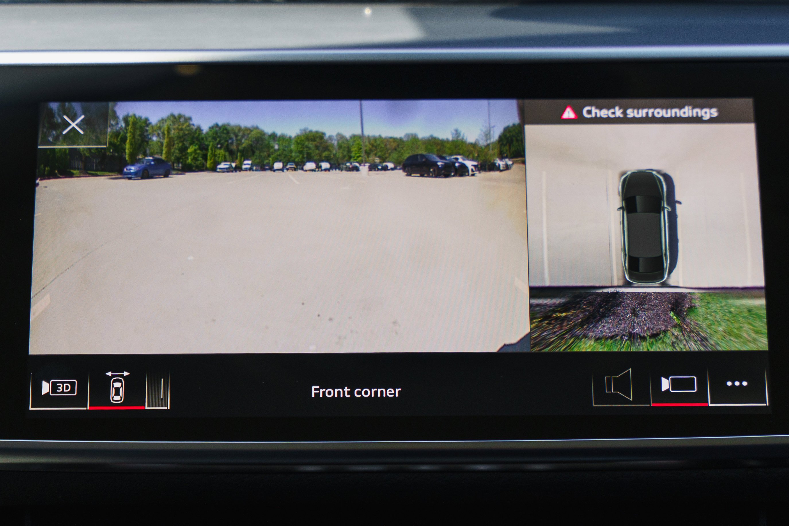 Used 2022 Daytona Gray Pearl Effect Audi  image 14