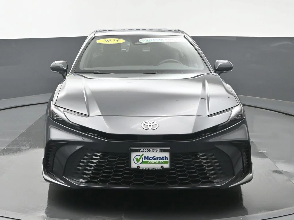 Used 2025  Toyota XSE image 6