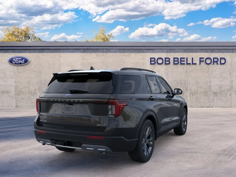 New 2026 Agate Black Metallic Ford Active image 8