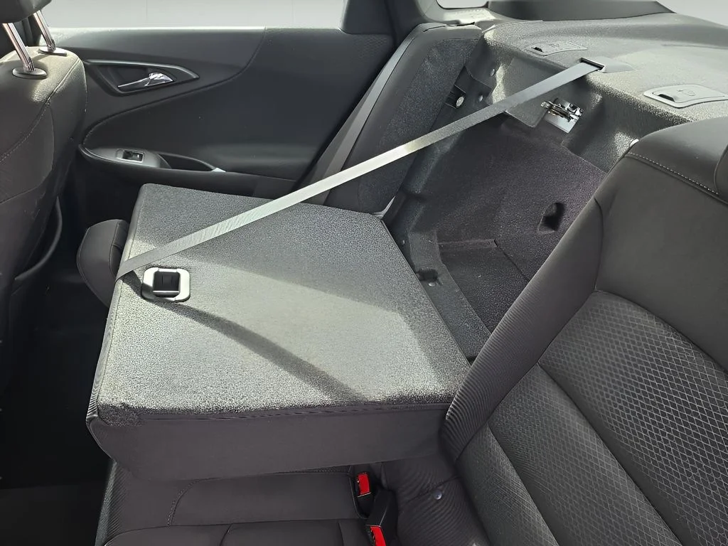Used 2024 Summit White Chevrolet LS image 30