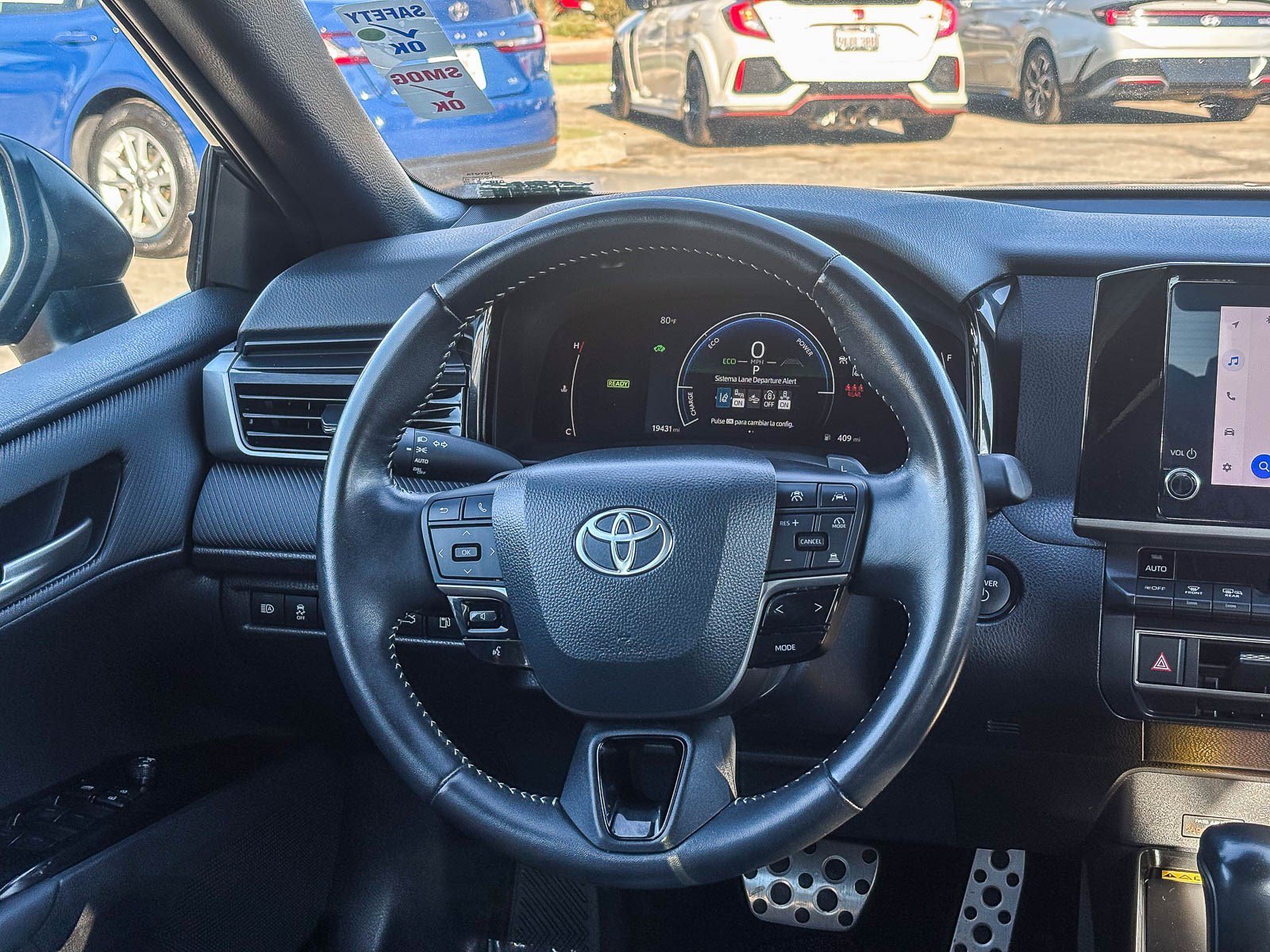 Used 2025 Underground Toyota SE image 17