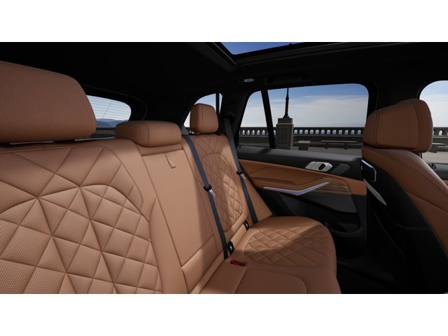 New 2026 Mineral White Metallic BMW xDrive40i image 12