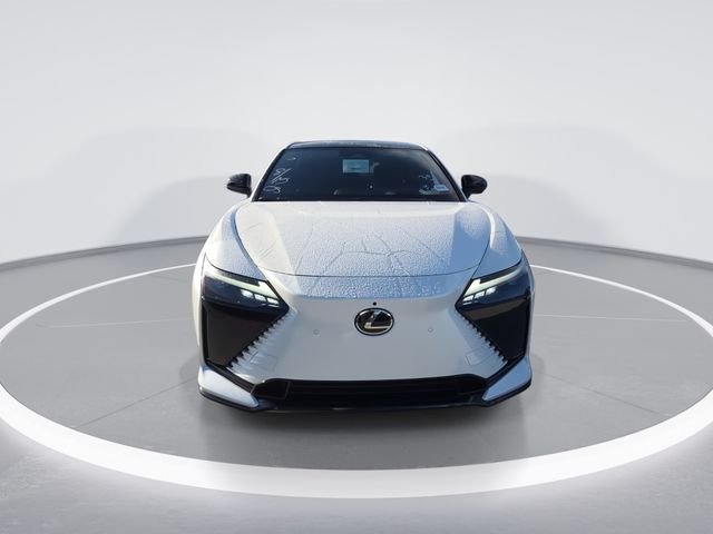 New 2026 Oxygen White Lexus F SPORT AWD image 3