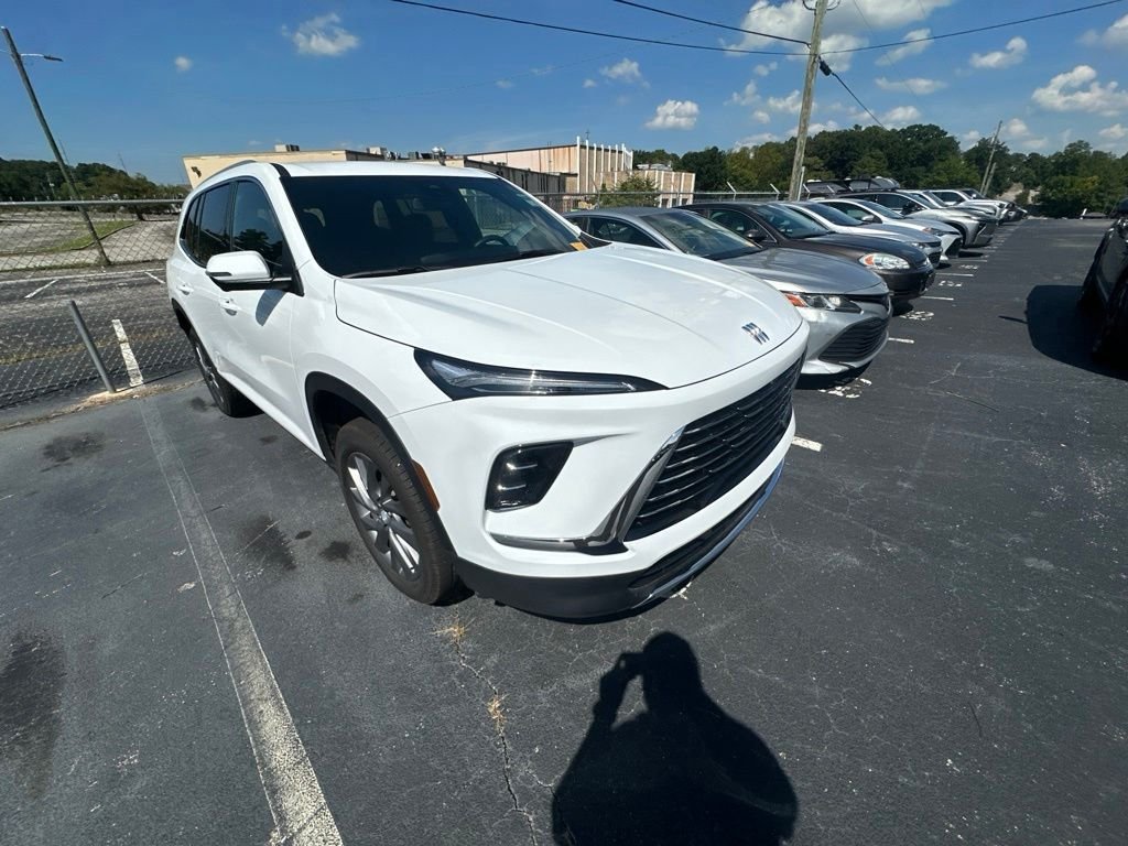 Used 2026 White Buick Preferred image 1