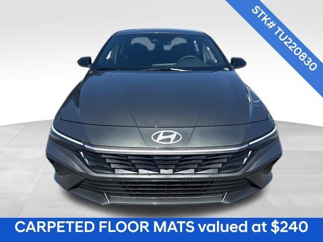 New 2026 Amazon Gray Hyundai SEL Sport image 2