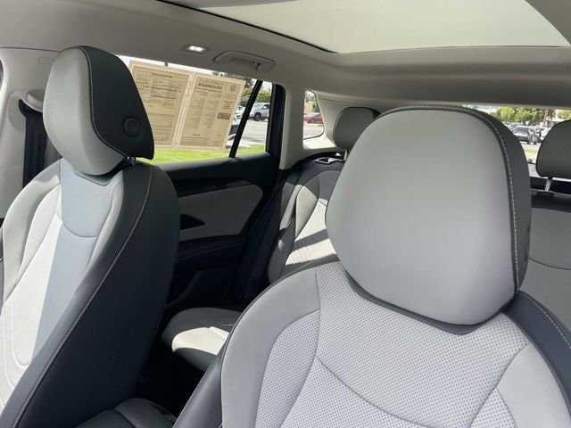 Used 2026 Platinum Gray Metallic Volkswagen 2.0T SE image 24