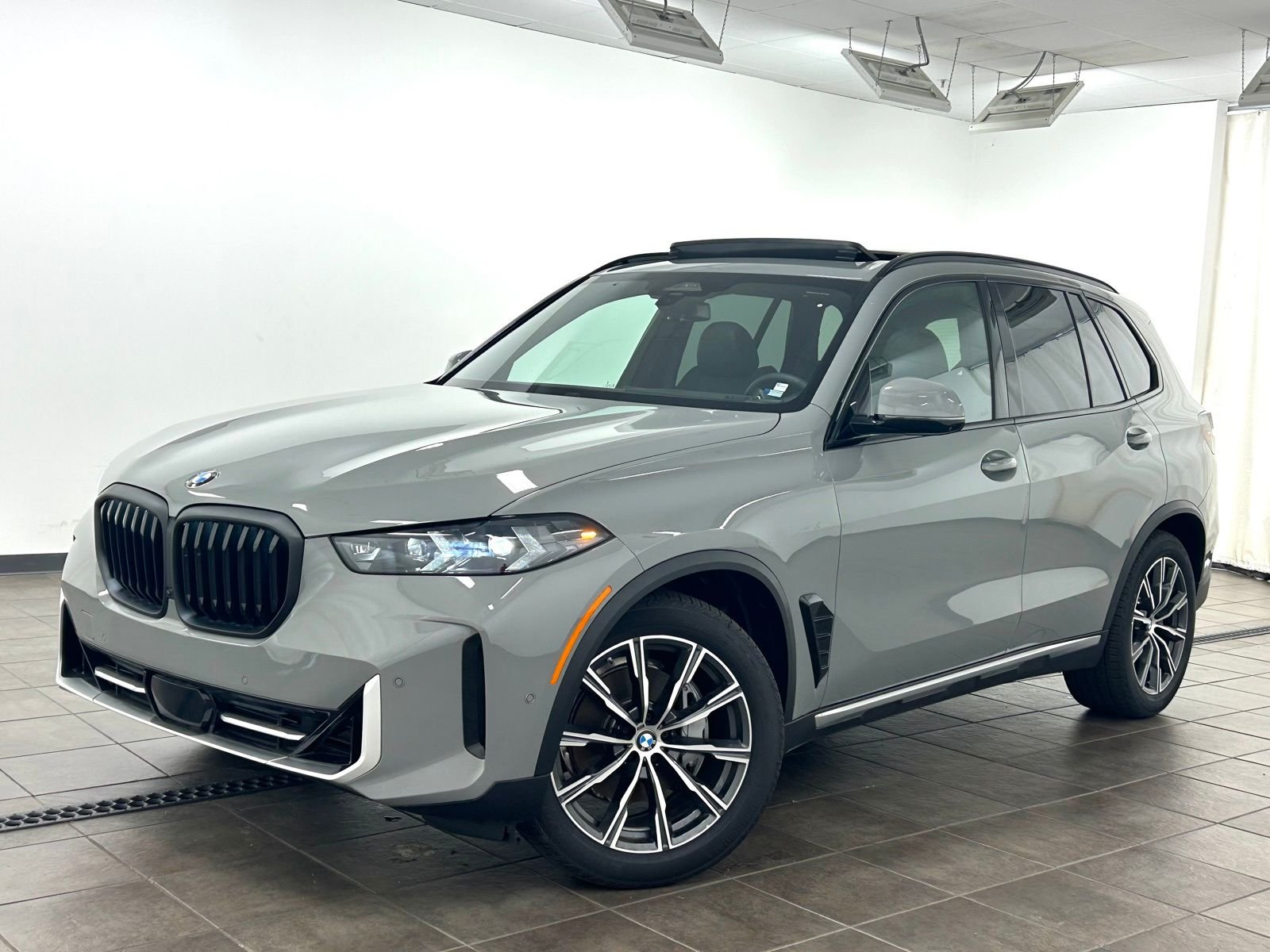 2025 BMW X5 xDrive40i's photo