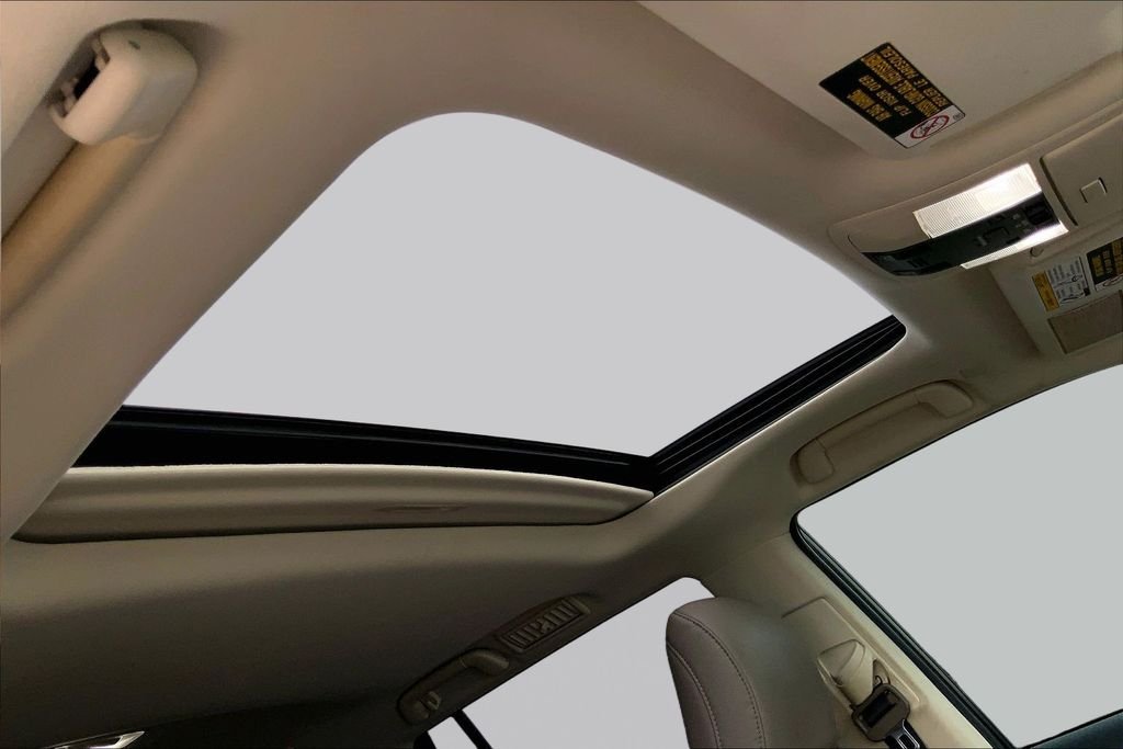 Used 2020 Red Lexus 460 image 26